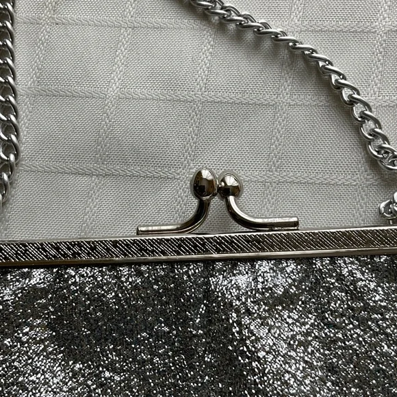 Silver Metallic Evening Clutch Bag - Picture 3 of 6
